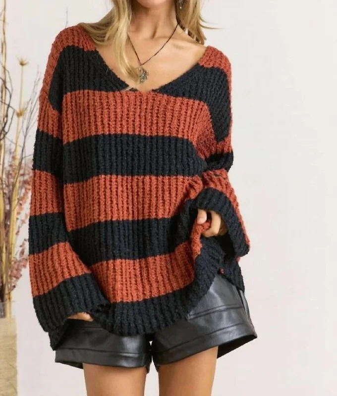 Block Bell Sleeve Sweater In Red