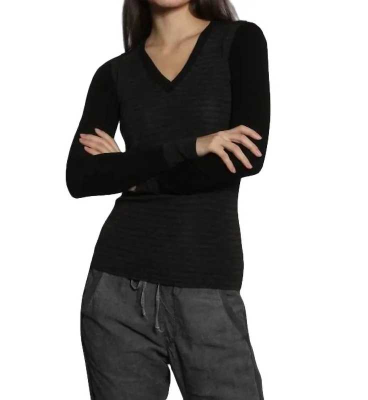 Skinny Rib Vee Pullover In Brown/charcoal