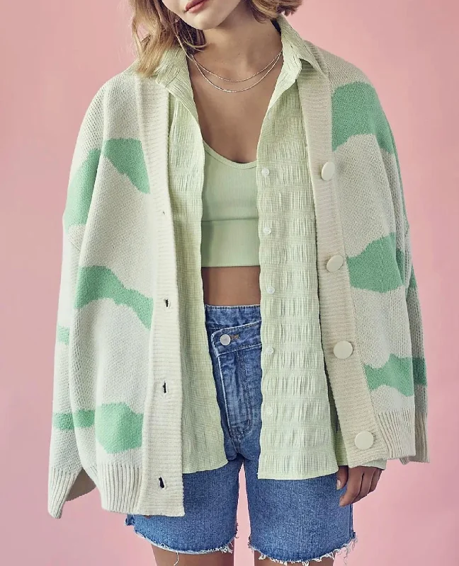 Two-Tone Wavy Stripe Knit Cardigan In Green